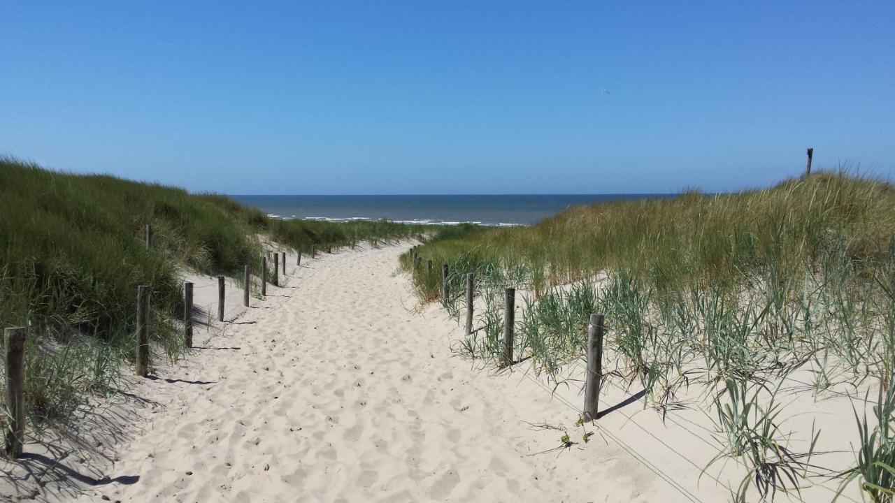 De Hut, In Natuurgebied En Vlakbij Het Strand Каллантсог Екстер'єр фото